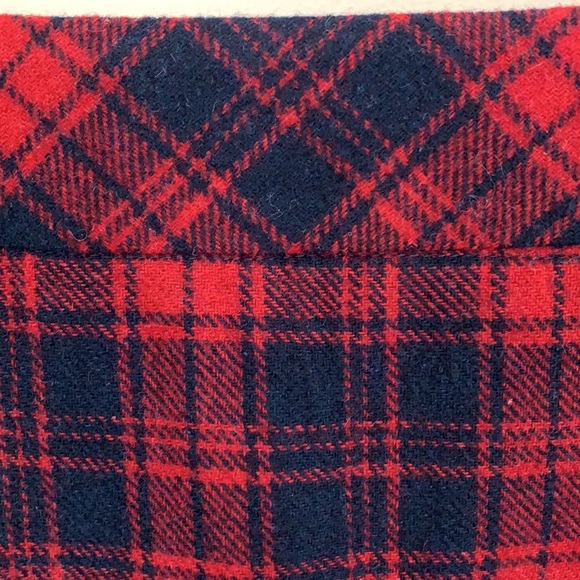 Chadwicks of Boston Red and Navy Plaid Wool Blend Skirt Size 12 - Picture 2 of 8
